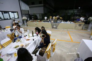 ซีฟู้ดบุฟเฟ่ต์ งานเลี้ยง บุฟเฟ่ต์ อาหารทะเล จัดเลี้ยงพระ